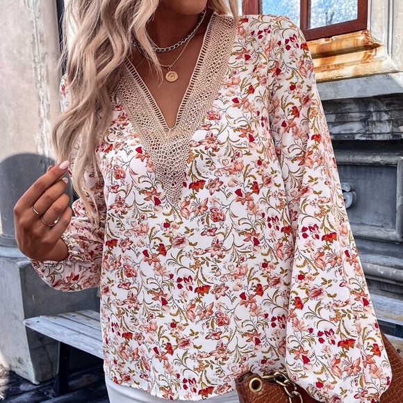 πΏ BOHO ORANGE MULTI FLORAL VNECK BLOUSE! - Picture 4 of 7